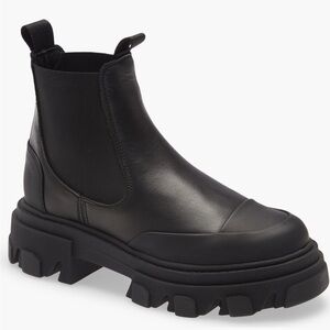 GANNI Black Low Chelsea Boots